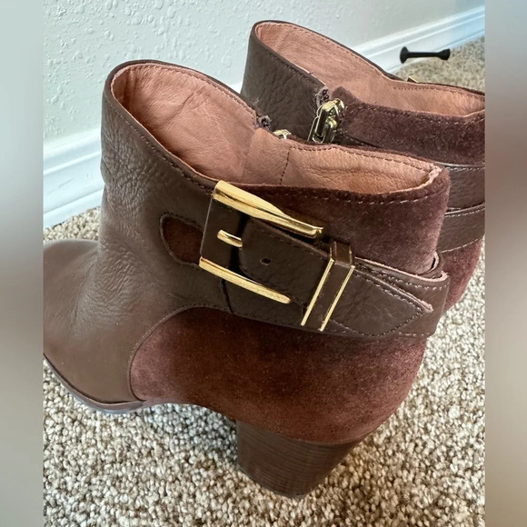 Louise et Cie Brown Leather and Suede Ankle Booties Block Heel Size 6 1/2 Women - Picture 6 of 10